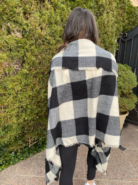 Buffalo Check Pocket Poncho